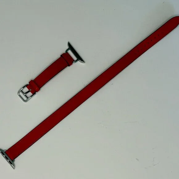 Hermès 41mm Rouge de Cœur Attelage Double Tour Apple Wach  display picture 1